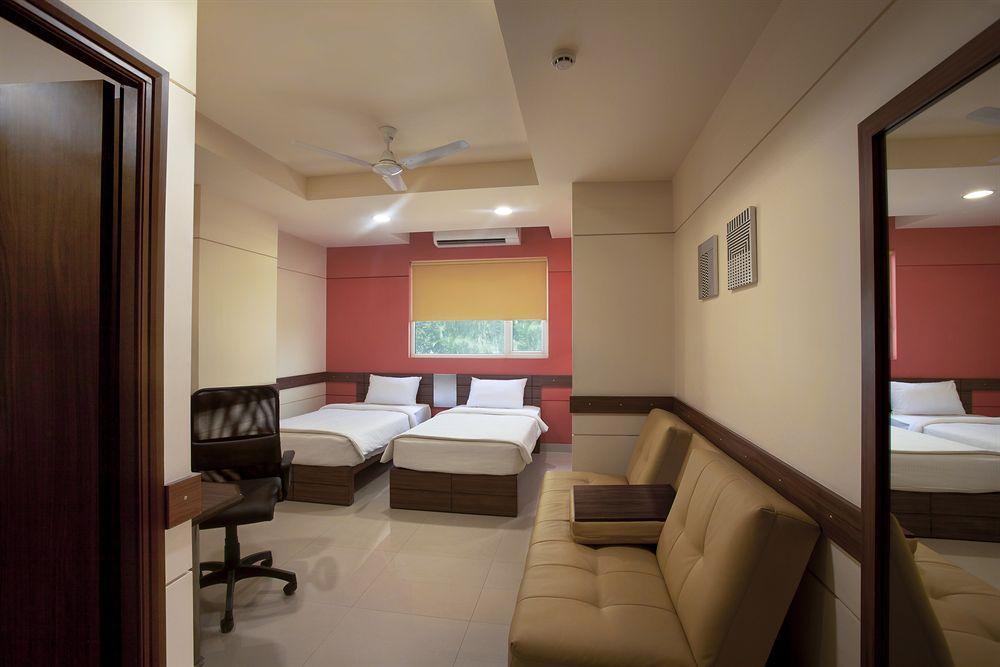 Chennai Hotel Ngoại thất bức ảnh