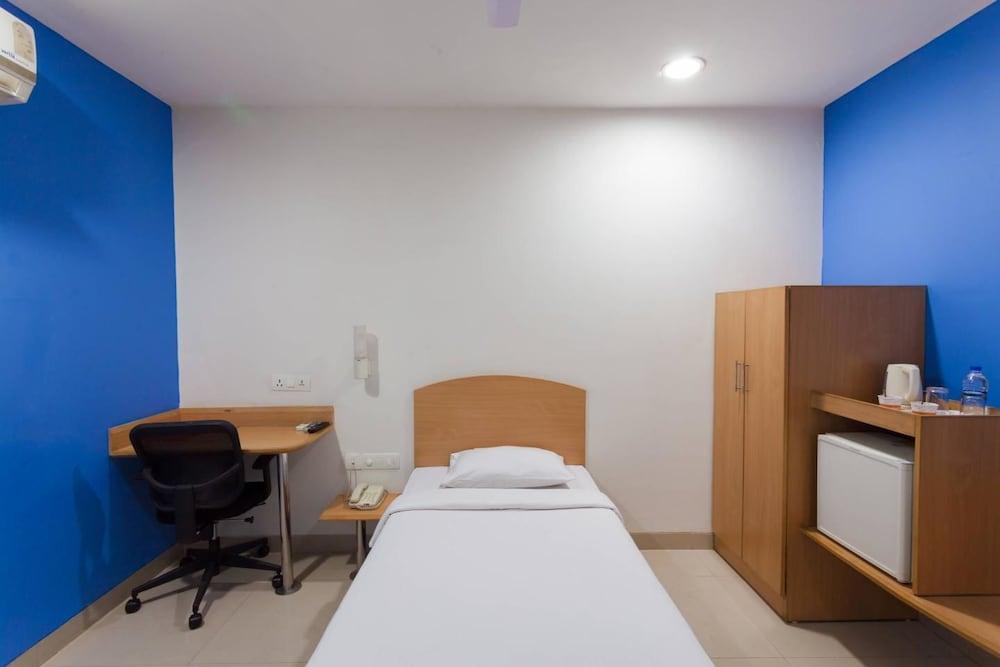 Chennai Hotel Ngoại thất bức ảnh