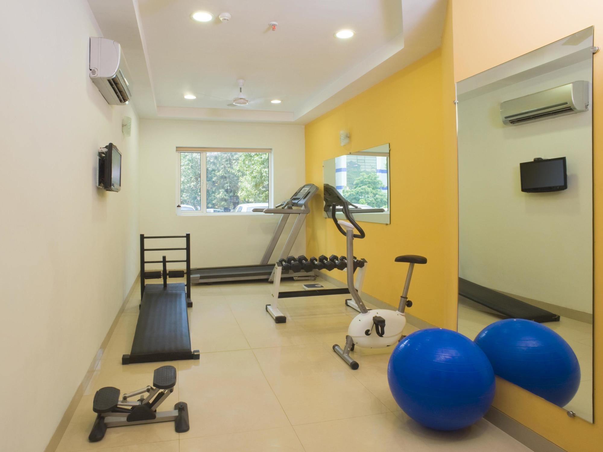 Chennai Hotel Ngoại thất bức ảnh